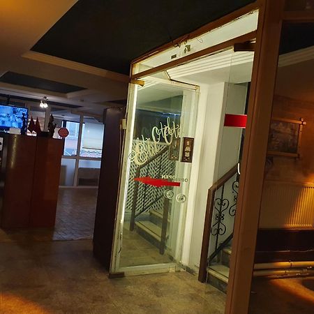Elite Hotel City Center Corlu Bed And Breakfast Esterno foto