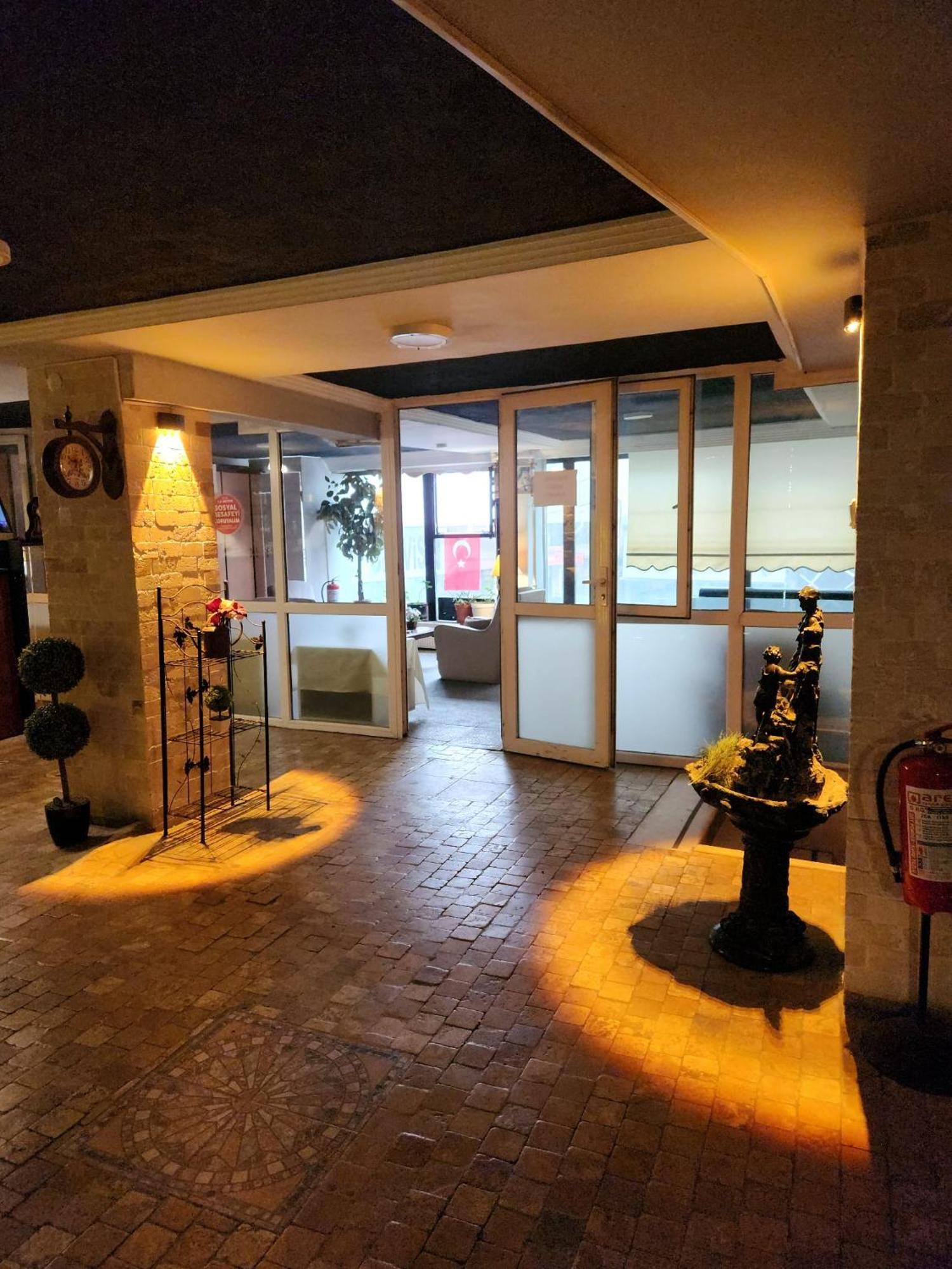 Elite Hotel City Center Corlu Bed And Breakfast Esterno foto